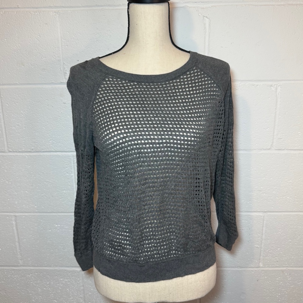 Express Women's Gray Open-Knit Scoop Neck Raglan Sleeve Pullover Sweater